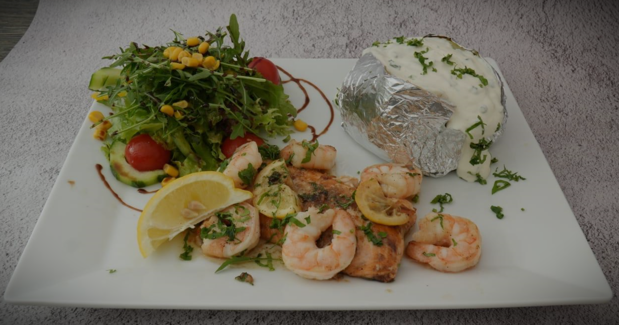 Folienkartoffeln mit Shrimps &Lachsfilet